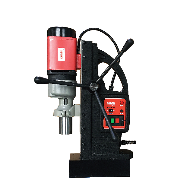 磁座鉆在戶外作業(yè)中面臨哪些難題？